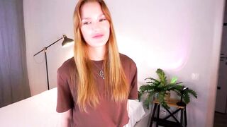 helenspence - Chatr Online Stream Live recording perkynipples suck perfecttits