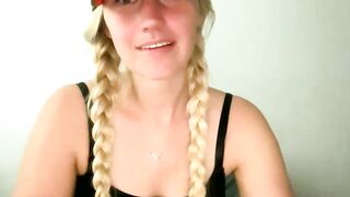 smexxii93 - Chatr Online Stream pinkhair oil tightpussy whore