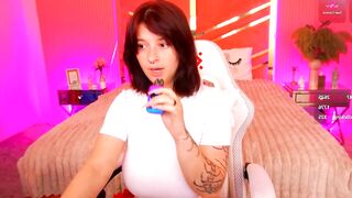 mikiikiwi - Chatr Online Stream longnipples longhair Webcast footage Streamed content