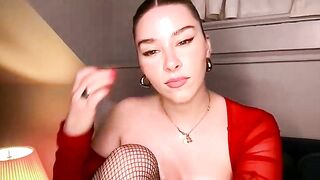 novavangogh - Chaturbate Online Stream natural Webcast footage gamer blueeyes