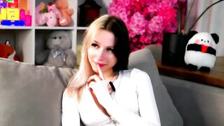 aameow - Chaturbate Online Stream nails smalltitties topless handjob