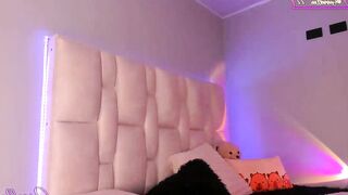 giselle_js - Stripchat Online Stream small-tits-teens anal-fingering middle-priced-privates anal-toys