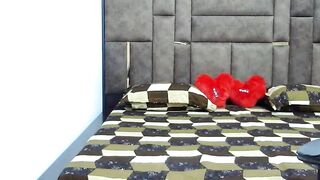 Kajal_G - Stripchat Online Stream big-ass-milfs striptease big-tits-hairy doggy-style