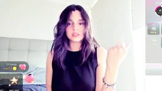 yourfreakygirl - Chaturbate Stream phonesex curly curvaceous gamergirl