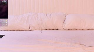 aj_peachtree - Chaturbate Stream welcome cuteface barefeet yoga