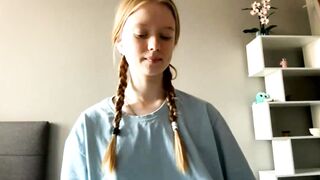 valliefarris - Chaturbate Stream rough body toes pink