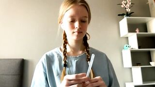valliefarris - Chaturbate Stream rough body toes pink