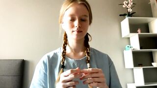 valliefarris - Chaturbate Stream rough body toes pink