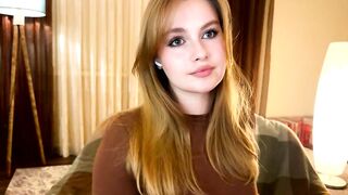 ksenomi - Chaturbate Stream smoking conversation piercednipples balls