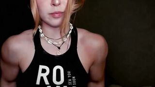 vanillalivitski - New Chaturbate  Live interaction groupshow spanks barefeet