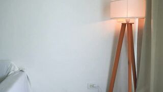 donnna19 - Chaturbate Live panties hypnosis deepthroating vibrate