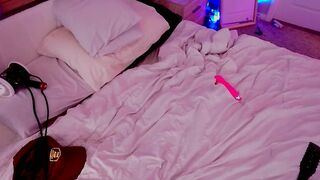 runesy - Live Chaturbate tokens teasing hard glasses