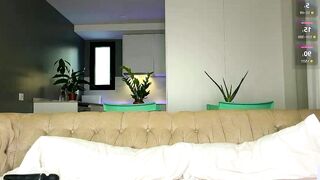 l_0l - Live Chaturbate machine fucking shaven humiliation