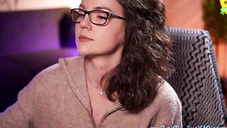 tiffanyriox - Live Chaturbate cuminpvt nature tail nails