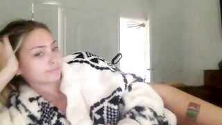 madirose69 - Live Chaturbate schoolgirl doggy latex dancer