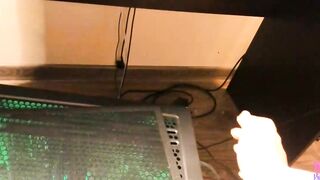 silkencrave - Live Chaturbate slender dancer dice splits