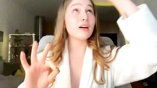 whoisalisa - Live Chaturbate spit Webcam interaction curlyhair nippleclamps