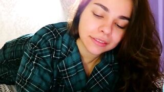 hot_chill__ - Live Chaturbate curves strip buttplug simple