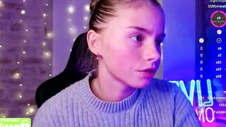 roxxxie_reid - Live Chaturbate cashmaster new biglips shirt