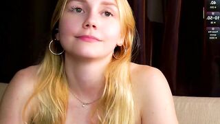 lizzetteavent - Live Chaturbate footjob flexing asmr feed