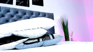 yviann - Live Chaturbate curvy pansexual feets Webcam record