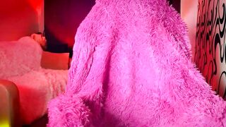 evianwayne - Live Chaturbate milky teengirl houseparty girlnextdoor