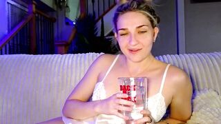 charbearxoxo - Live Chaturbate nicebody Webcam snapshot lovense dress
