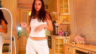 dinacaguimbal - Live Chaturbate makemecum gamer Webcam snapshot tru private