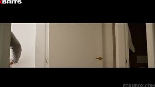 NEW Jesus Reyes Making A Baby With British Cumslut Lillian Phillips bbc black blonde porn sex hardcore cum