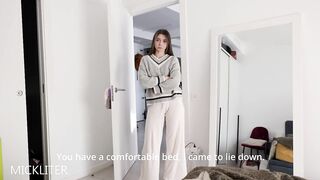 Lustful Masseur Caught the Girl off Guard and Fucked Her From Behind