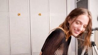 NaomiDee - Porn Video [Myfreecams]: doggy, enchanting beauty, gorgeous form