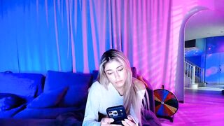 kaydolll - Porn Video [Myfreecams]: trembling thighs, 10 minute cam show, captured show