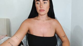 ElleBloom - Porn Video [Myfreecams]: ravishing figure, beautiful décolletage, burning whispers
