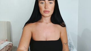 ElleBloom - Porn Video [Myfreecams]: ravishing figure, beautiful décolletage, burning whispers