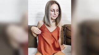 Jonneb - Porn Video [Bongacams]: enthusiastic entertainer, mesmerizing booty, hard pvt