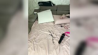 Hotcouple777 - Porn Video [Bongacams]: beautiful derriere, alluring décolletage, live show