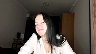 AvaLanchie - Porn Video [Bongacams]: lovely derriere, delicate porn slut, alluring breasts