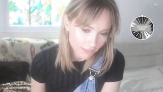 colette - Porn Video [Myfreecams]: breathless anticipation, beautiful porn slut, pounding sensations