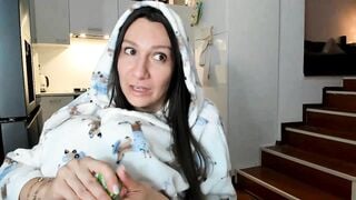 ItsEvie - Porn Video [Myfreecams]: enchanting beauty, fiery surrender, seductive bust