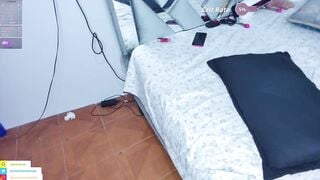 Sean-pierre - Porn Video [Bongacams]: lips, magnetic beauty, breathtaking hips