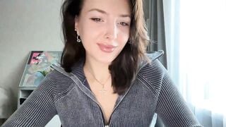 Di_Pearl - Porn Video [Myfreecams]: radiant cleavage, voluptuous porn slut, mesmerizing chest