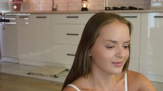 Lunaaaura - Porn Video [Bongacams]: popular internet personality, ravishing chemistry, sensual posterior