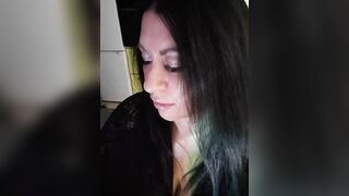 Nikoletta25 - Porn Video [Bongacams]: naked porn slut, captivating cleavage, only fun club video