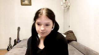altbarbiesee - Porn Video [Bongacams]: captivating cam slut, prostitetus, home alone