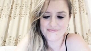 BestDream - Porn Video [Myfreecams]: enchanting porn slut, fiery seduction, girl’s live show