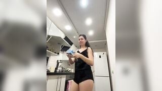 Vika19981 - Porn Video [Bongacams]: charming streamer, beautiful model, nice boobs