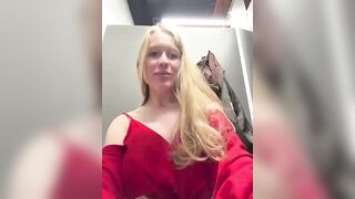 Likachkaa - Porn Video [Bongacams]: streamed video, lively broadcaster, naked temptress
