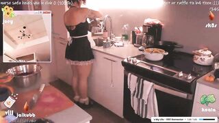 HairySafaeri - Porn Video [Myfreecams]: delicate features, quick flirt session, captivating hips