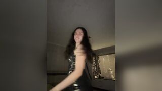 Vika19981 - Porn Video [Bongacams]: intense shivers, angelic charmer, elegant posture