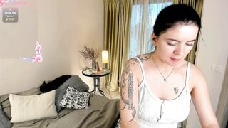 evelyne-xx - Porn Video [Bongacams]: dynamic broadcaster, webcamchat, sensual pleasure